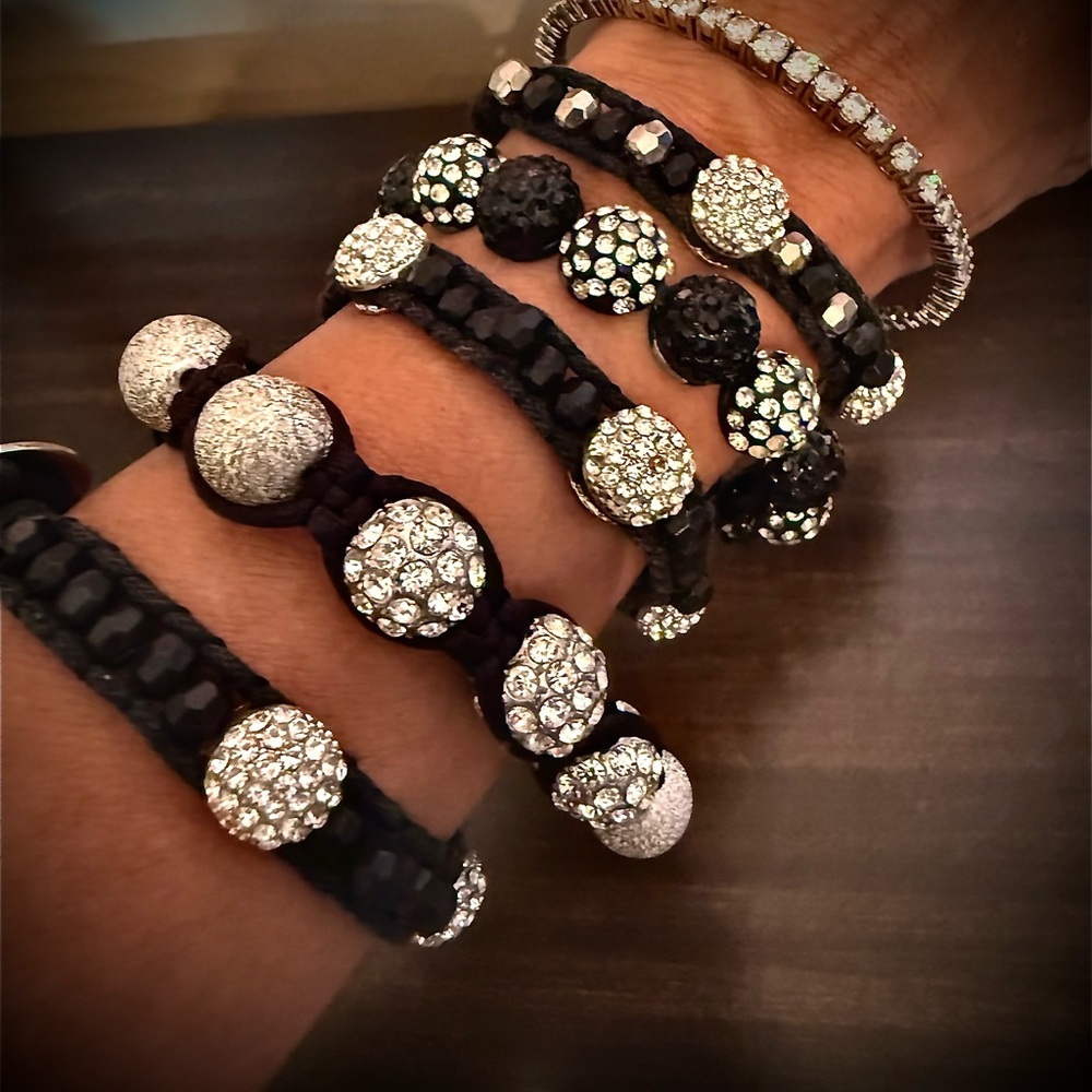 (6) Silver/Black beaded rhinestone, bracelets & earrings LOT #8